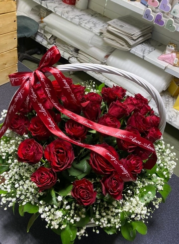 Сердце в корзине от интернет-магазина цветов в 