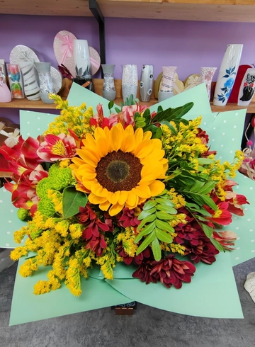 Яркий момент  от интернет-магазина цветов в 