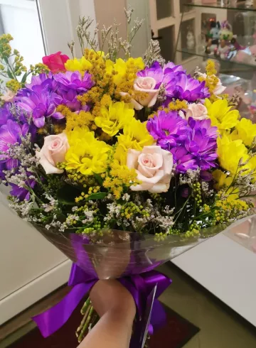 Сборный букет «Полевой пируэт» от интернет-магазина цветов в 