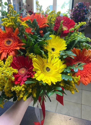 Семеро от интернет-магазина цветов в 