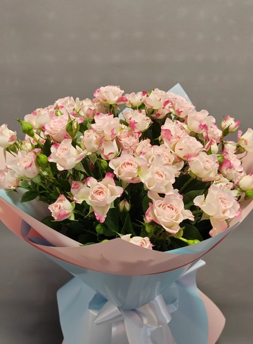 Букет кустовых от интернет-магазина цветов в 