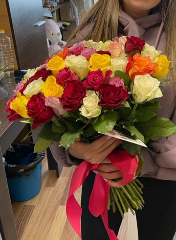 Разноцветик от интернет-магазина цветов в 